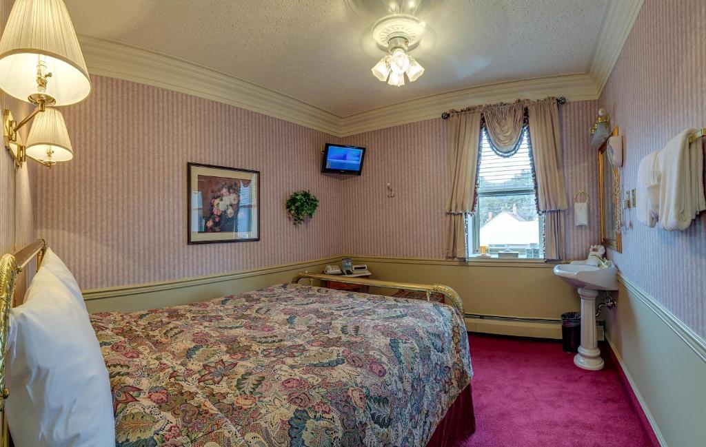 Athabasca Hotel Джаспер Номер фото